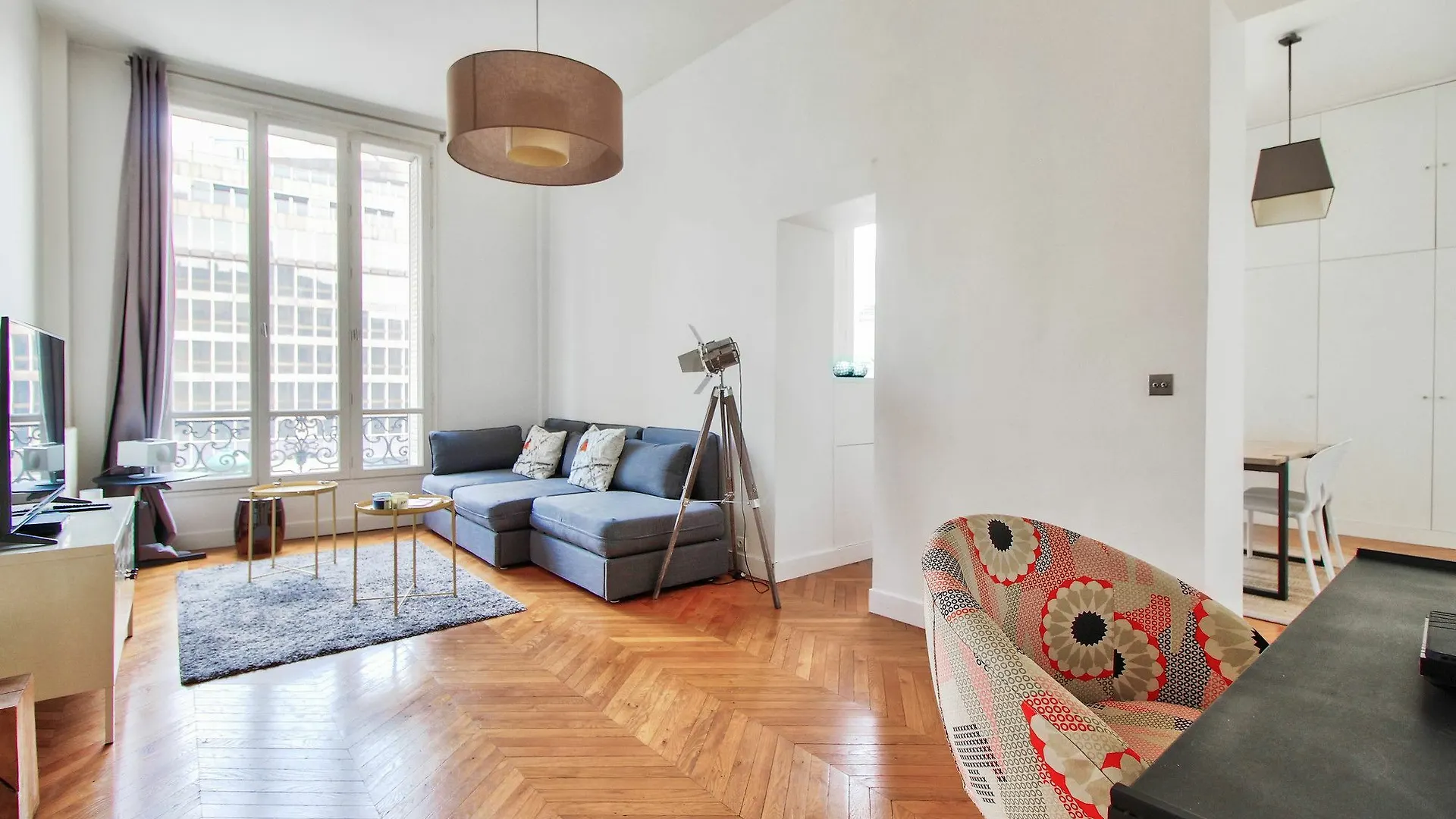 Guest Trotter - Saint Philippe Du Roule Paris